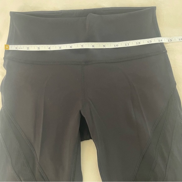 Lululemon Wunder Train Leggings- Cropped - Picture 7 of 8